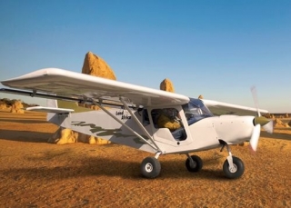  Entrenamiento y primer vuelo 